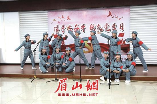 强大的狮子拼图